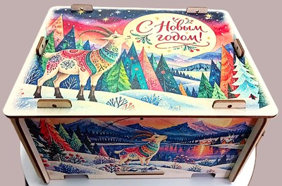 Кормушка с ёлочными игрушками 7